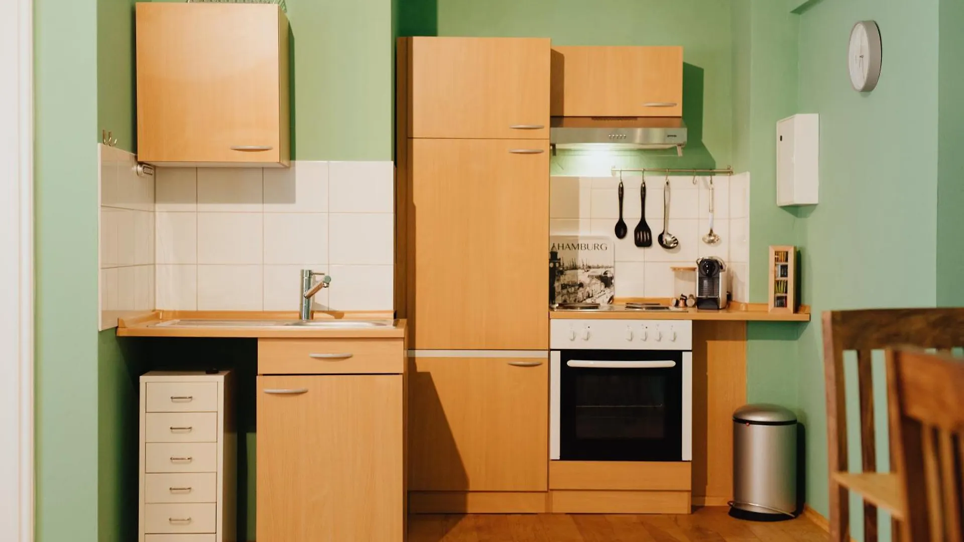 2 Room Apartment In Hamburg-Zentrum 7 Min To Main Station 0*, Hamburg